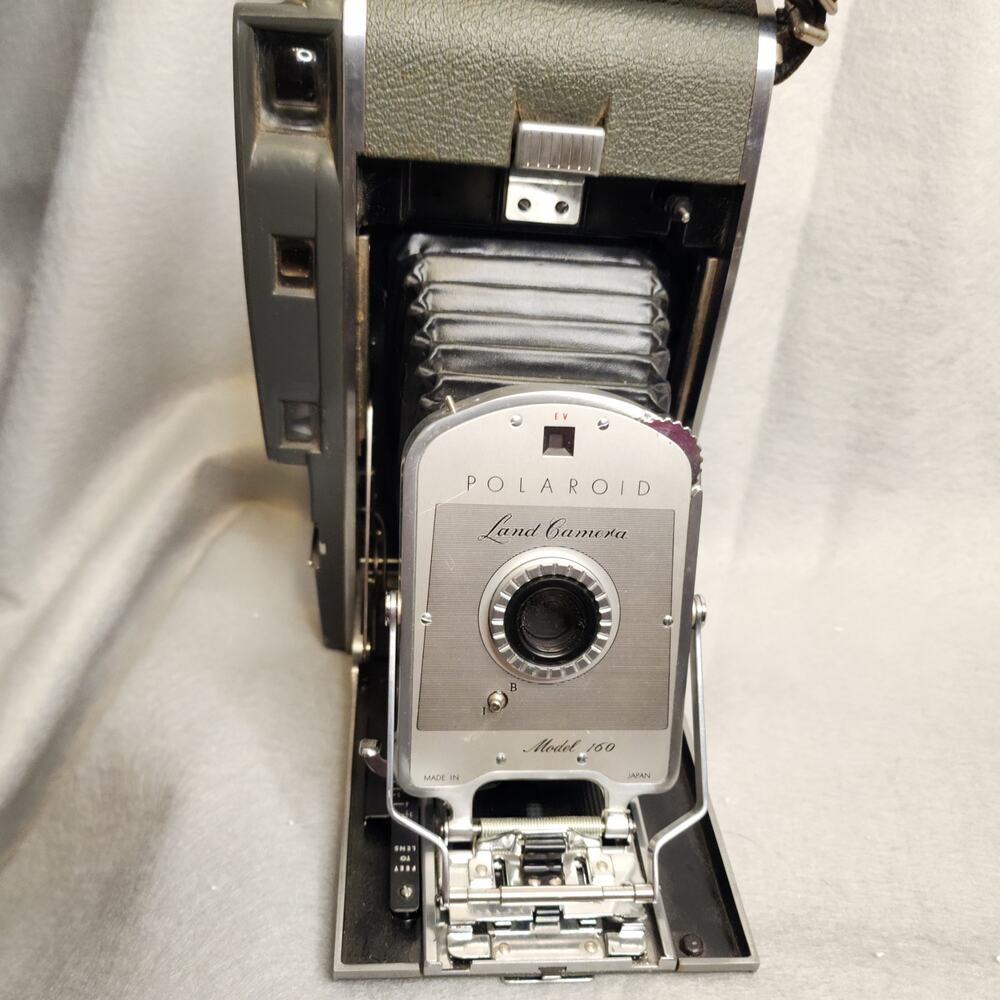 Polaroid Model 160 Land Camera 1960s Japan Bellows Vintage Film Photography